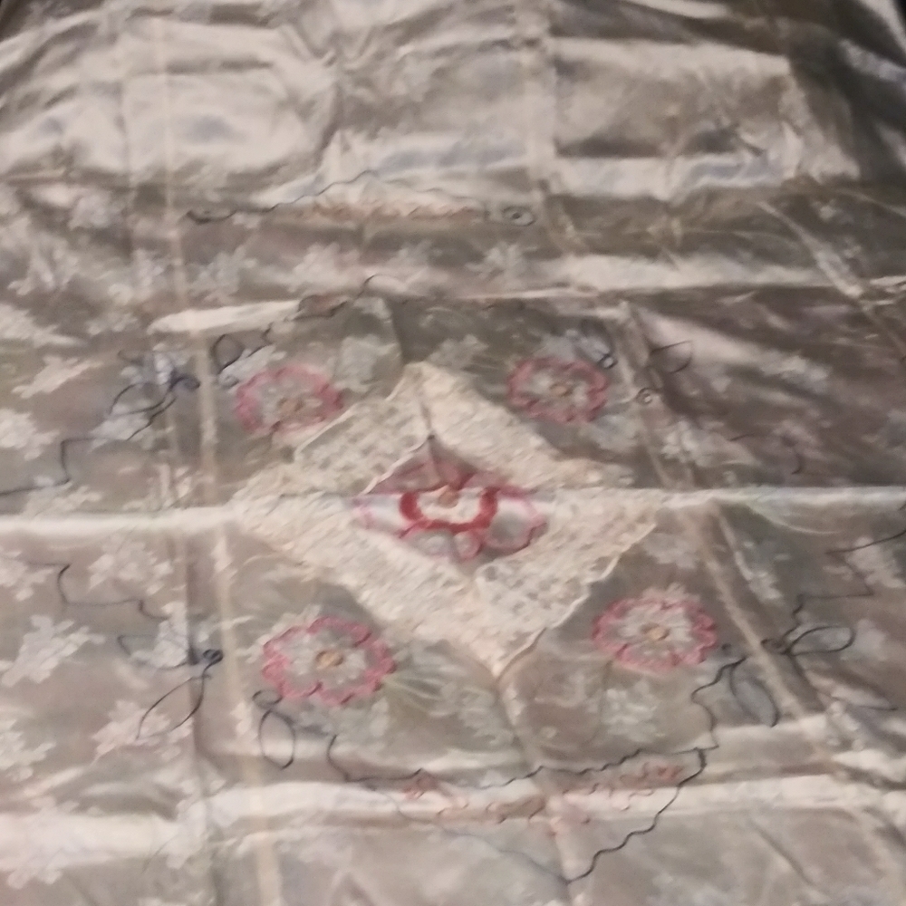 Antique Vintage Silk Antique Full Size bedding